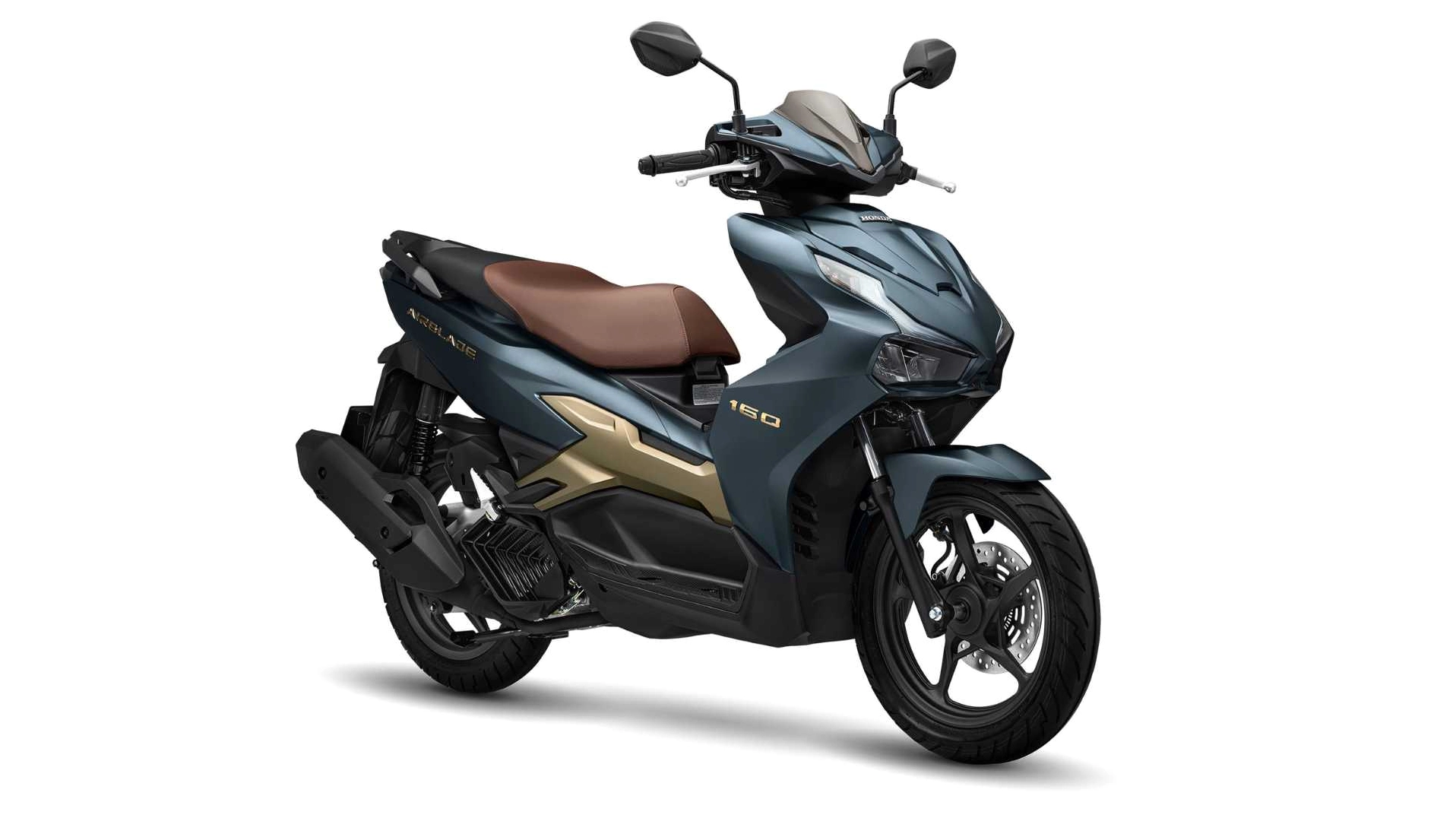 2-honda-khong-ngung-nang-cap-cac-dong-air-blade-qua-moi-nam.jpg