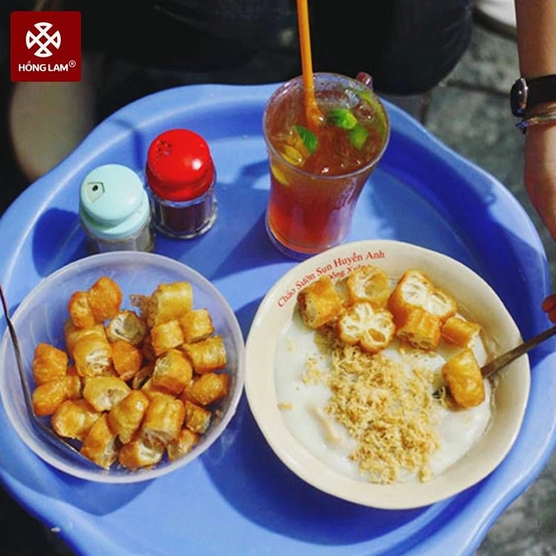 Cháo sườn sụn ấm nóng - Món ăn đêm Hà Nội được yêu thích