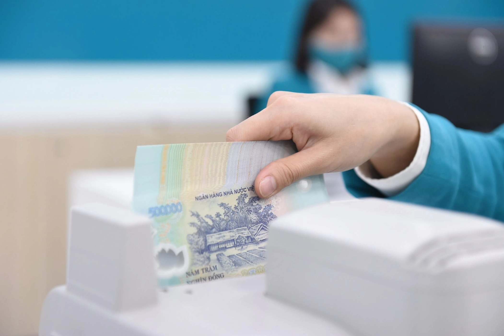 Gửi tiết kiệm 1 tỷ 1 tháng lãi bao nhiêu