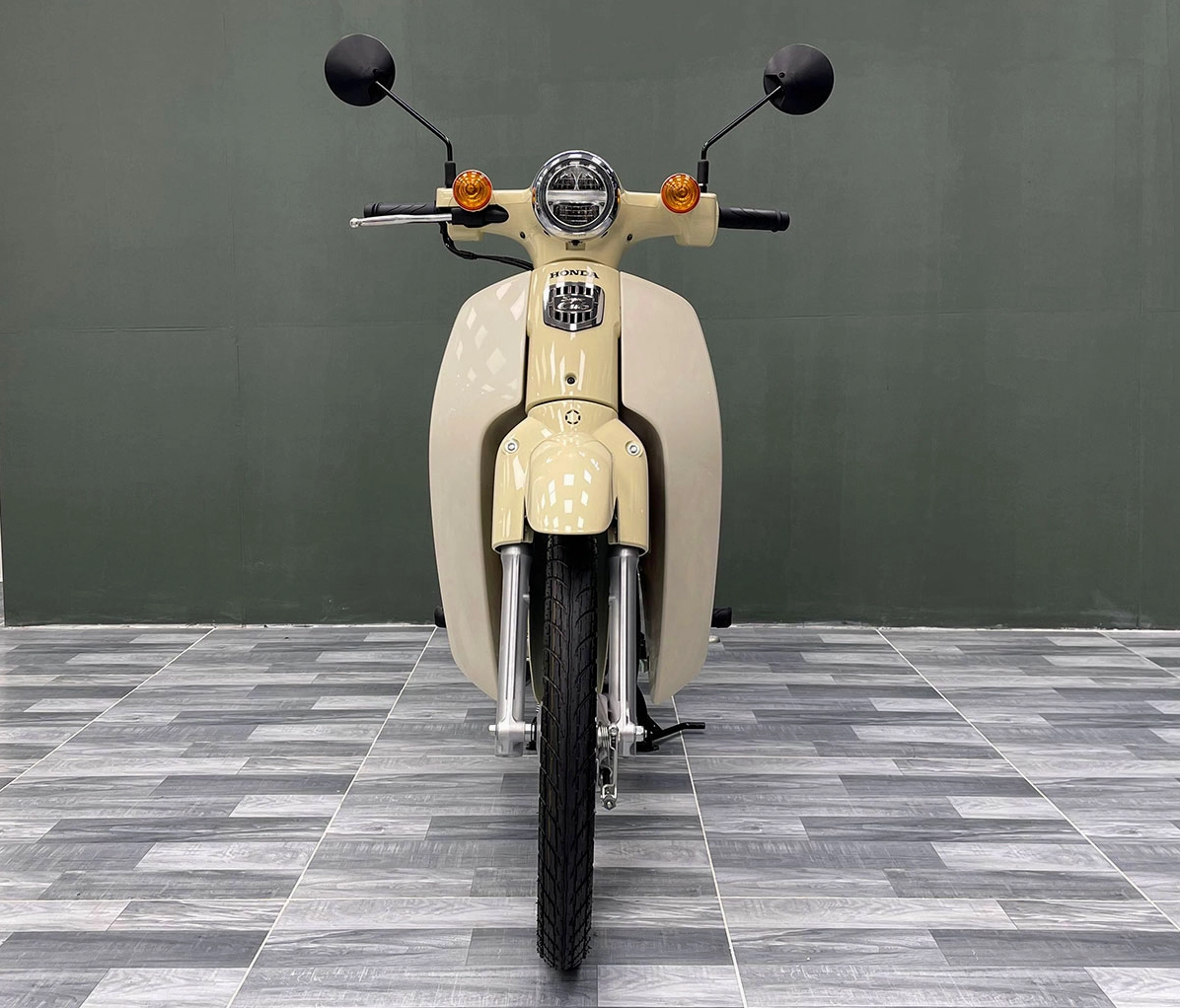 Hình ảnh xe Honda Super Cub 50 nhập khẩu Nhật Bản