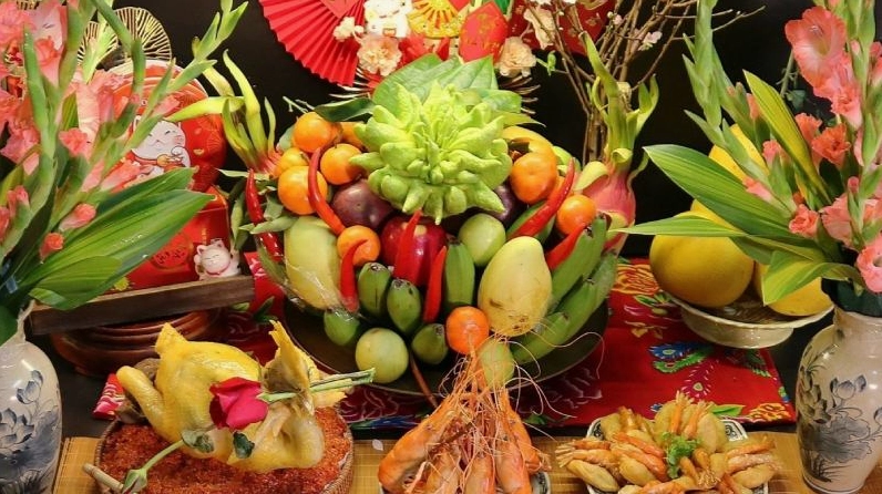 Hướng dẫn chuẩn bị lễ vật và bàn thờ cúng mùng 1