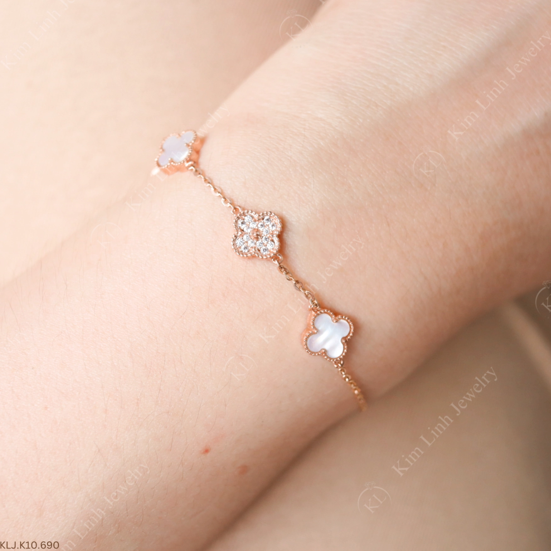 LẮC TAY CỎ BỐN LÁ XÀ CỪ TRẮNG VÀNG HỒNG 10k