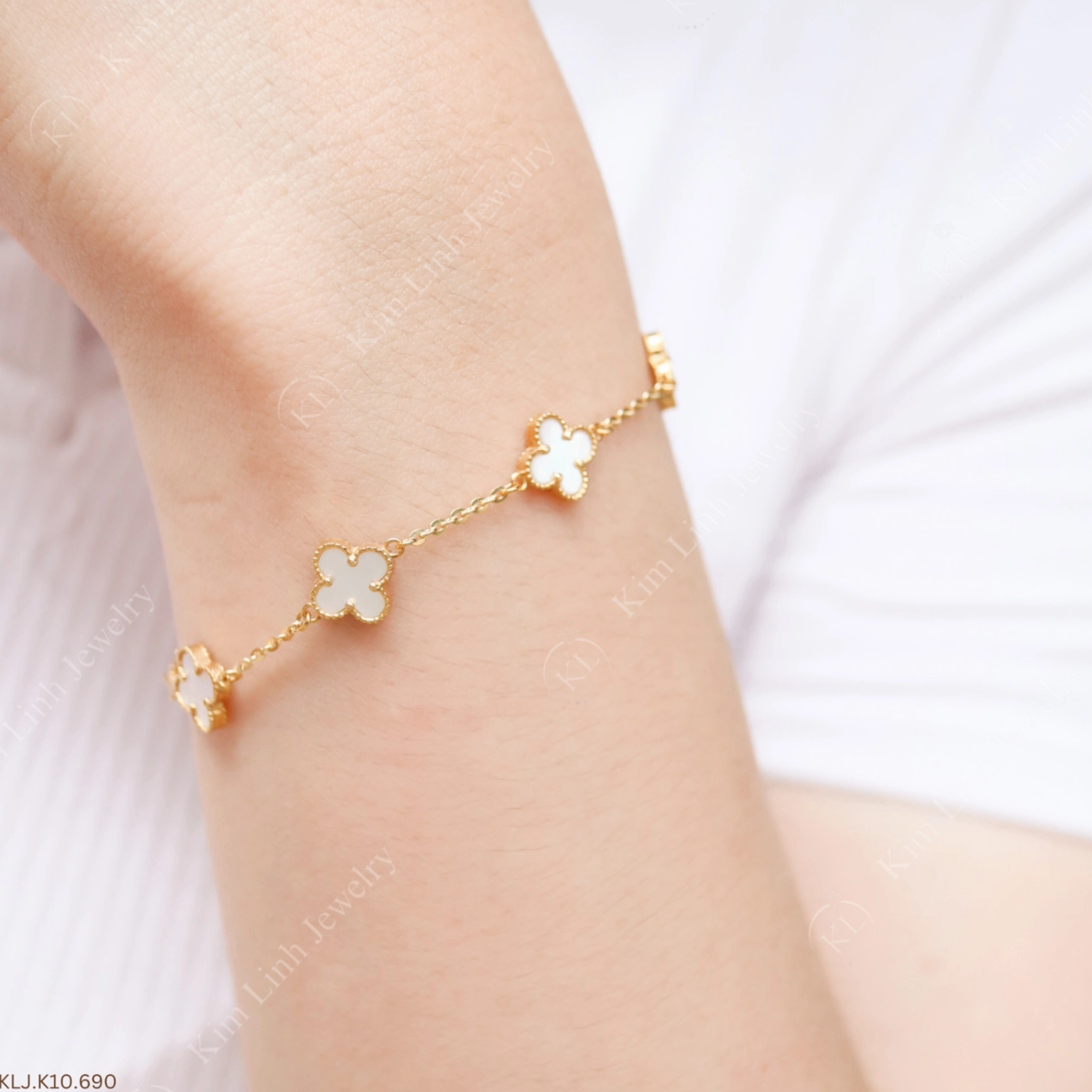 Lắc tay Vàng Tây 10K từ Mai Linh Châu