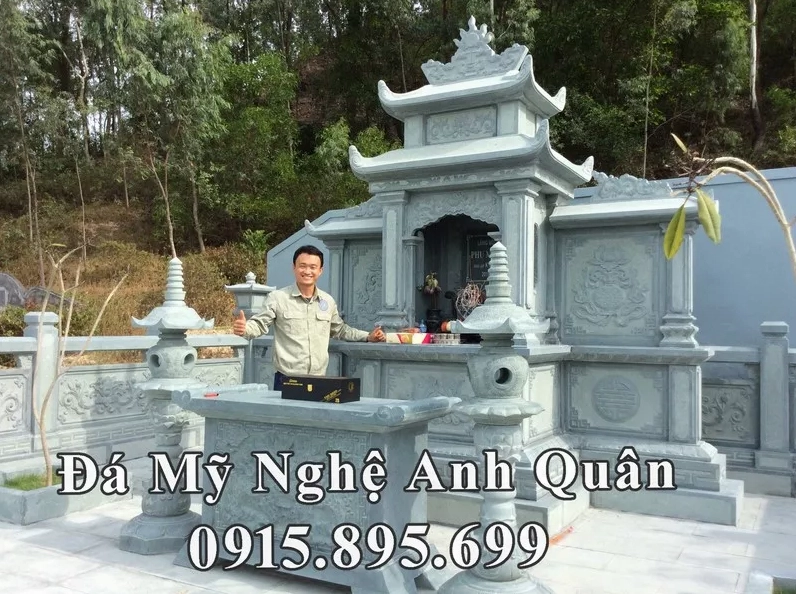 Lăng mộ đá xanh rêu trang nghiêm tại Nghệ An