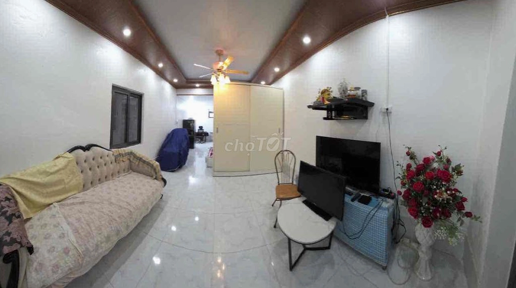 Nội thất bên trong một ngôi nhà đang được rao bán tại Hà Nội