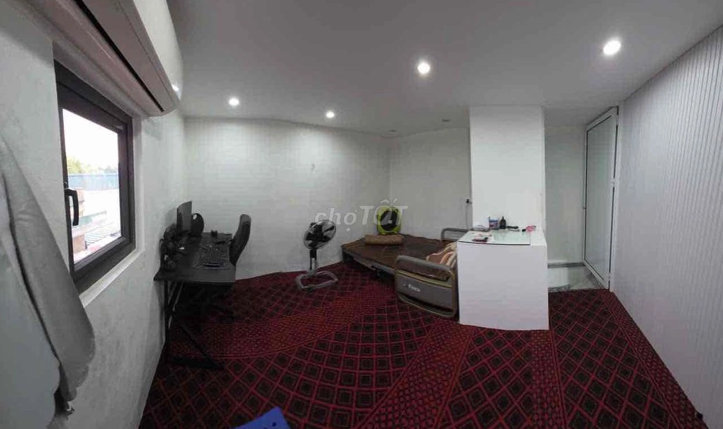 Phối cảnh bên ngoài căn nhà tại quận Nam Từ Liêm với thiết kế hiện đại