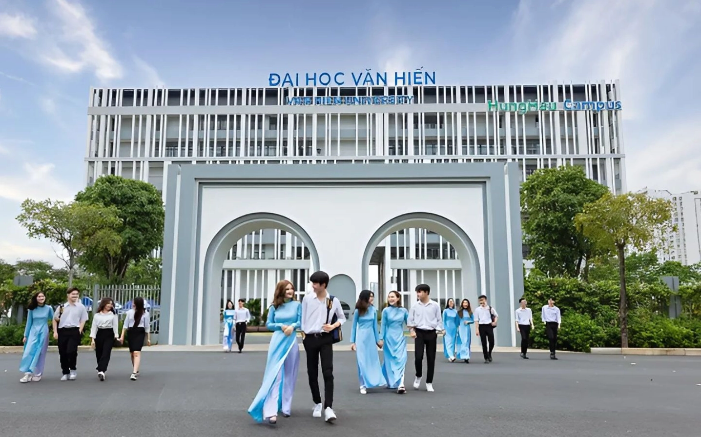 Sinh viên Đại học Văn Hiến