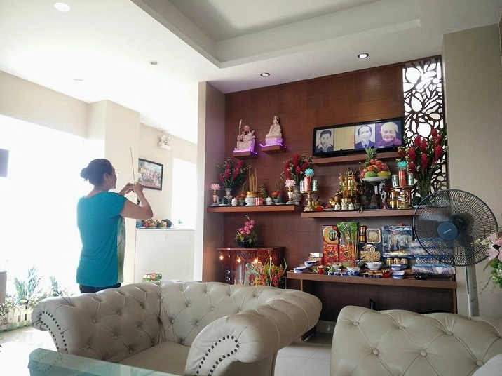 Văn Khấn Thổ Công Ngày Rằm, Mùng 1 Chuẩn Nhất 2026