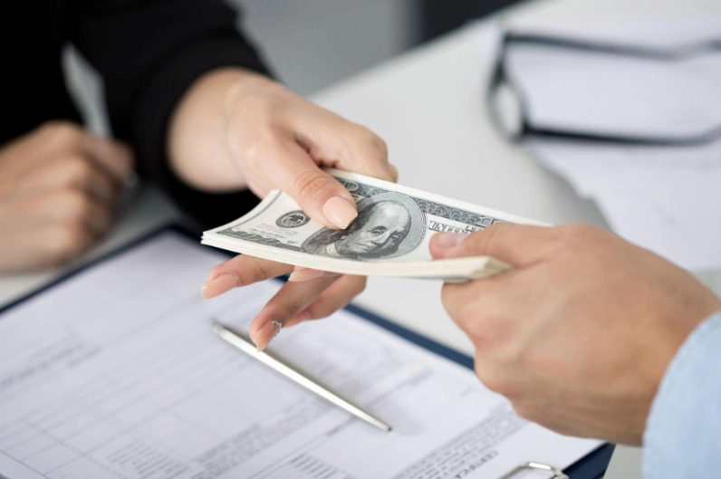 Vay Ngân Hàng Agribank 300 Triệu Lãi Suất Bao Nhiêu? Cách Tính & Điều Kiện Mới Nhất 2026