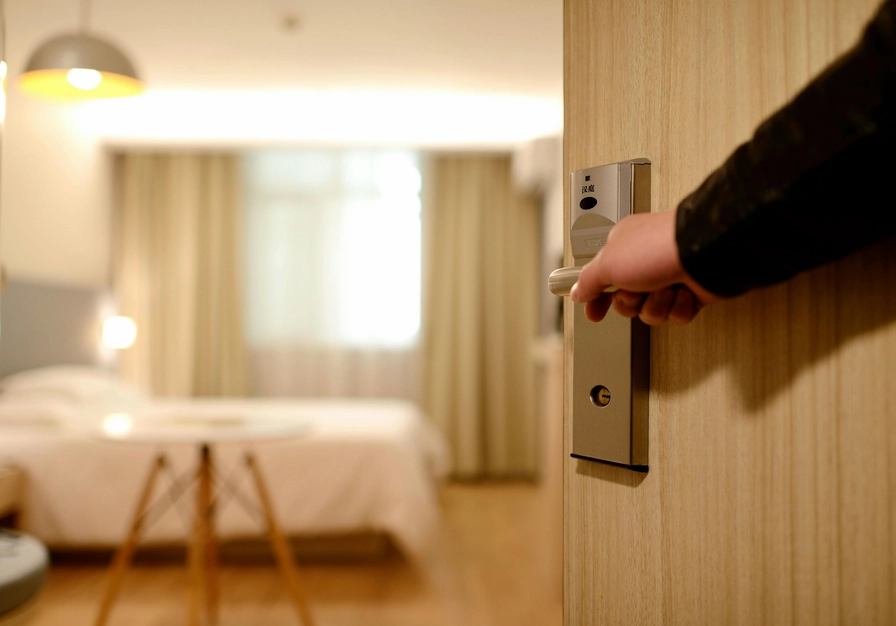 Xem ngày đẹp để nhập trạch mang lại bình an cho gia đạo